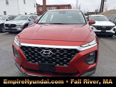 Used 2020 Hyundai Santa Fe SE image 11