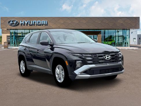 New 2026 Hyundai Tucson SE FWD image 11
