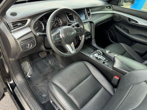 Used 2020 INFINITI QX50 Essential w/ Edition 30 Package image 17