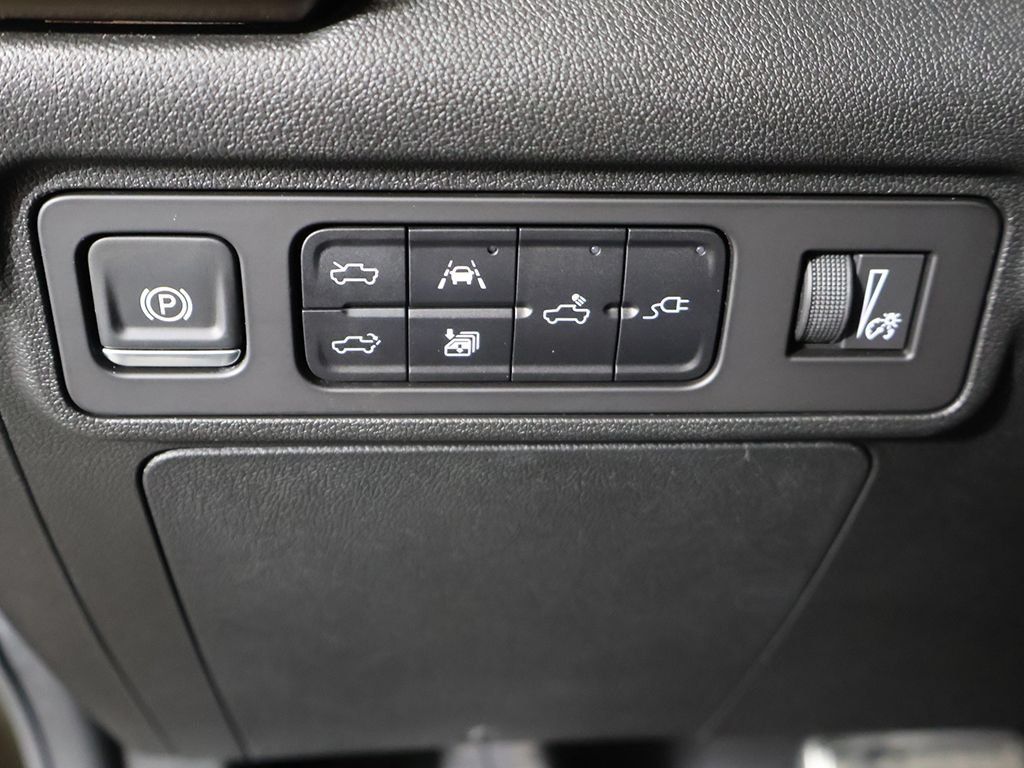 Used 2025 GMC Hummer EV 2X w/ Extreme Off-Road Package AWD/4WD image 42