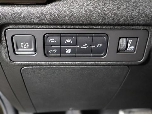 Used 2025 GMC Hummer EV 2X w/ Extreme Off-Road Package AWD/4WD image 42