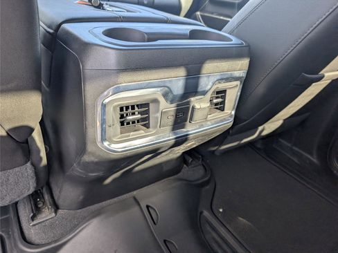 Used 2022 GMC Sierra 2500 AT4 w/ AT4 Preferred Package image 33