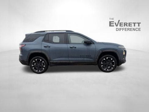 New 2026 Chevrolet Equinox RS w/ Convenience Package III FWD image 8