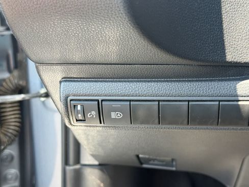 Used 2025 Toyota Corolla LE FWD image 21