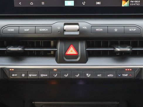 Used 2025 Kia K4 LXS image 11