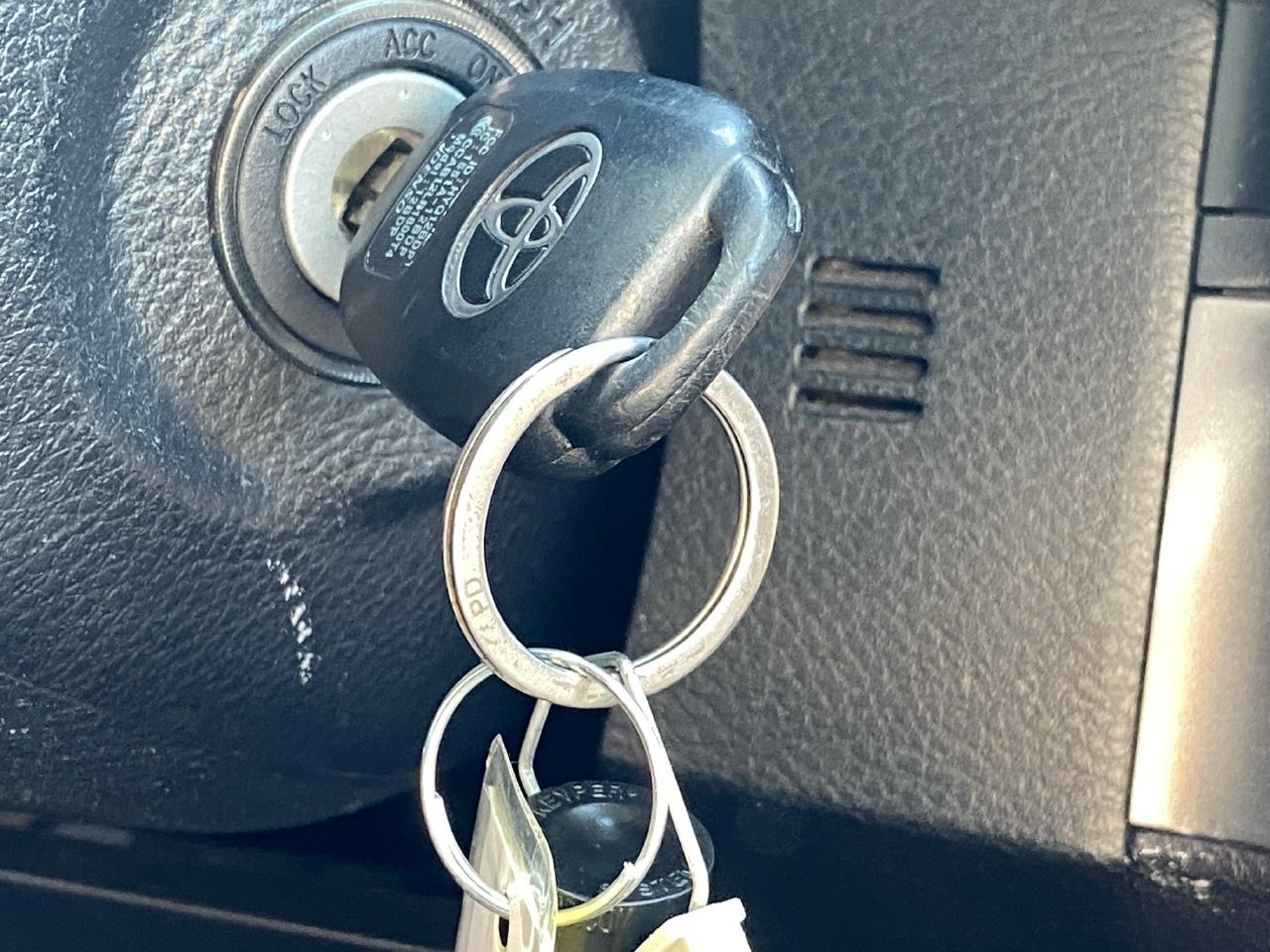 Used 2019 Toyota Tacoma SR5 RWD image 10