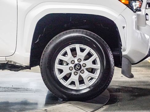 Certified 2025 Toyota Tacoma SR5 image 7
