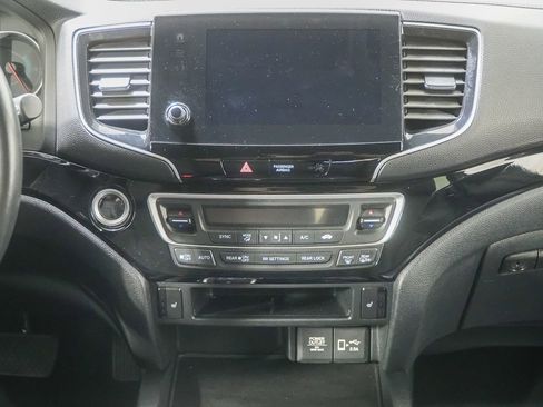 Used 2021 Honda Passport Touring image 25