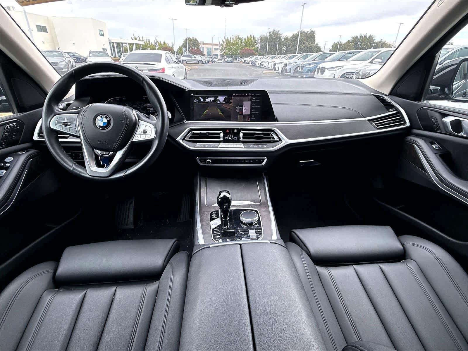 Used 2022 BMW X7 xDrive40i w/ Premium Package AWD/4WD image 7