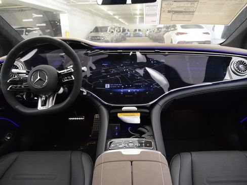 New 2025 Mercedes-Benz EQS AMG 4MATIC image 19