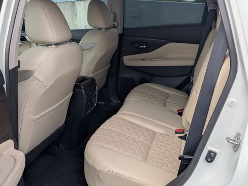 Used 2023 Nissan Murano Platinum w/ Cargo Package FWD image 13