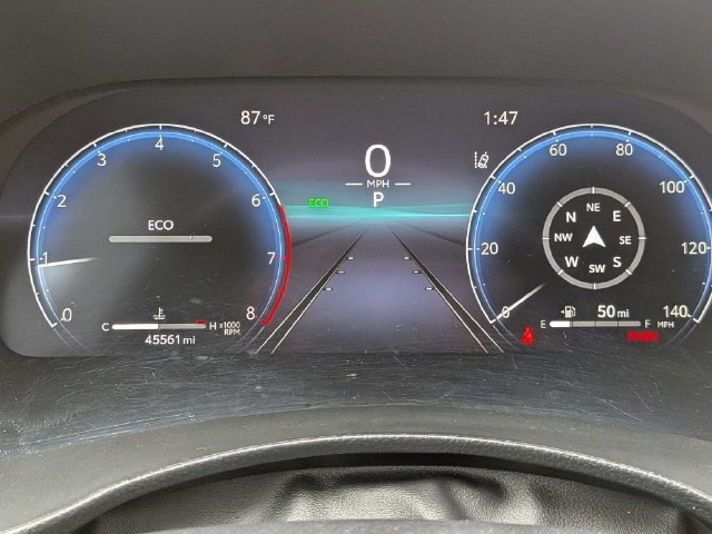 Used 2024 Toyota Highlander Limited FWD image 30