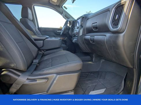 Used 2019 Chevrolet Silverado 1500 RST image 16