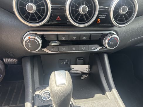 Used 2022 Nissan Sentra S image 26