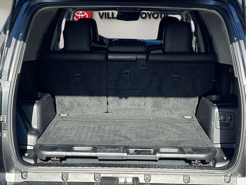Certified 2021 Toyota 4Runner TRD Off-Road Premium w/ Moonroof Package AWD/4WD image 15
