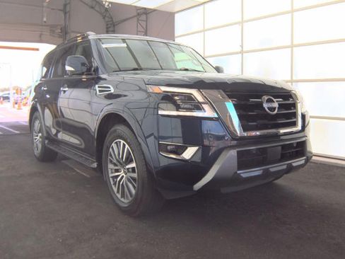 Used 2023 Nissan Armada SL w/ Cargo Package RWD image 4