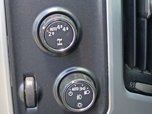 Used 2018 GMC Sierra 1500 SLT w/ SLT Premium Package AWD/4WD image 26