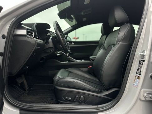 Used 2022 Kia K5 GT-Line image 16