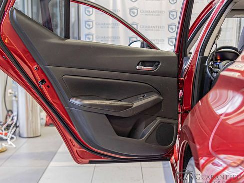 Used 2019 Nissan Altima 2.5 SR w/ SR Premium Package image 31