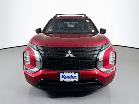 Used 2022 Mitsubishi Outlander SEL Black Edition image 9