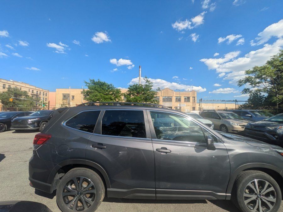 Used 2024 Subaru Forester Limited AWD/4WD image 13