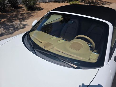 Used 2016 Porsche Boxster w/ Infotainment Package RWD image 17