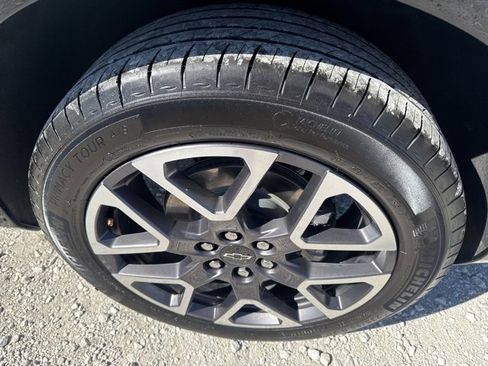 Used 2025 Chevrolet Blazer RS image 28