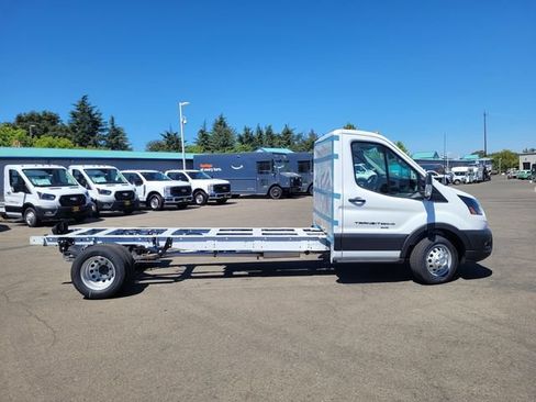 New 2026 Ford Transit 350 Low Roof DRW AWD image 4