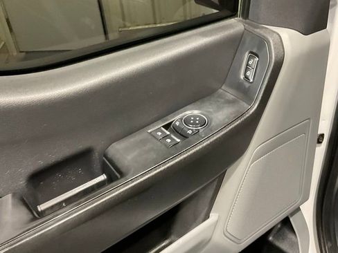 Used 2023 Ford F350 XL w/ XL Chrome Package RWD image 7