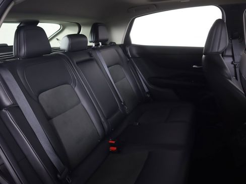 Used 2023 Nissan Ariya EVOLVE+ e-4ORCE image 39