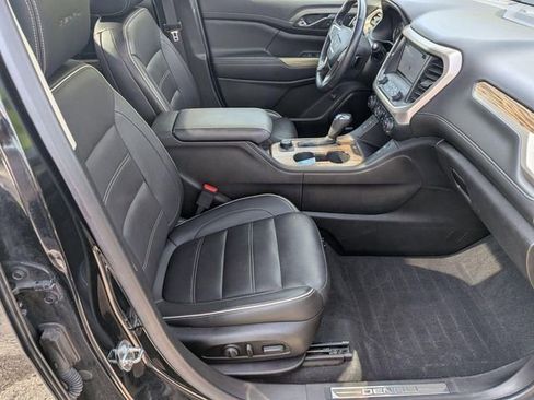 Used 2019 GMC Acadia Denali w/ Technology Package AWD/4WD image 33