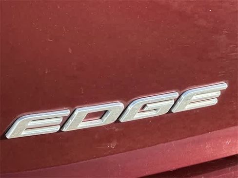 Used 2017 Ford Edge SEL w/ Equipment Group 201A image 29