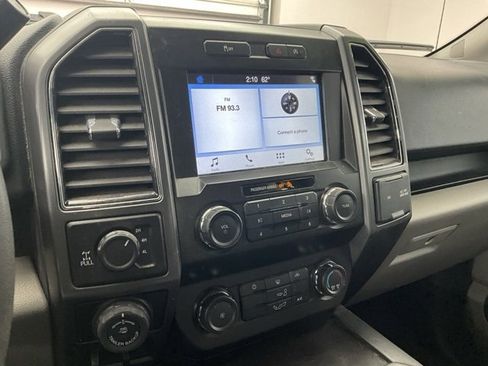 Used 2019 Ford F150 XLT w/ Trailer Tow Package image 10