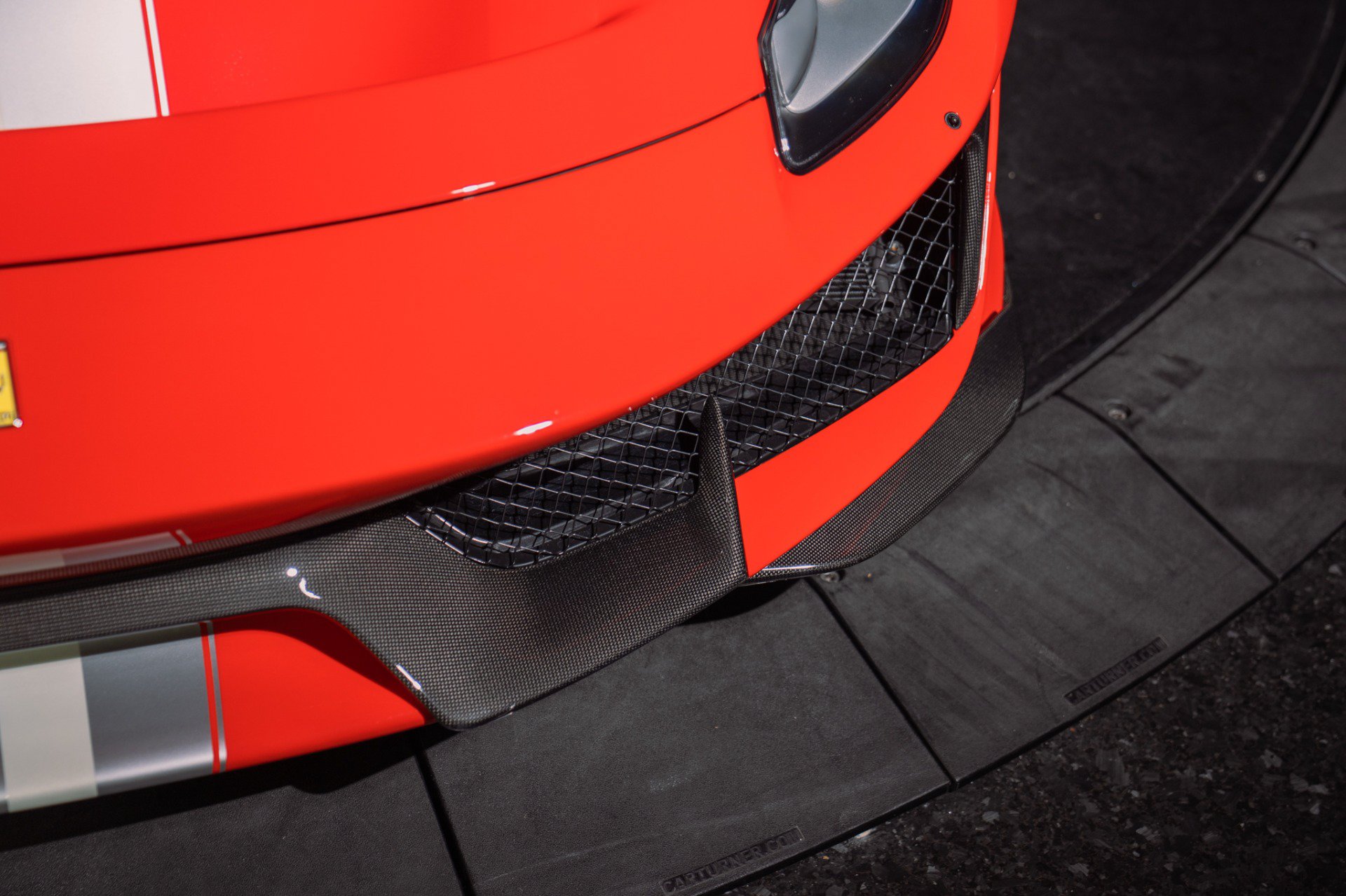 Used 2020 Ferrari 488 Pista Coupe RWD image 12