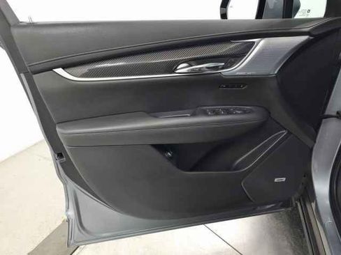 Certified 2023 Cadillac XT6 Sport image 19