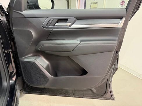 Certified 2025 GMC Terrain Elevation image 22