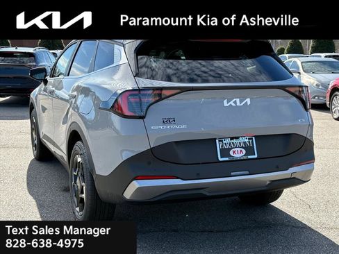 New 2026 Kia Sportage EX image 4