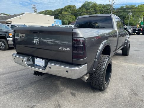Used 2015 RAM 2500 Tradesman w/ Chrome Appearance Group AWD/4WD image 5