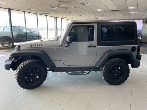 Used 2018 Jeep Wrangler Sport image 4