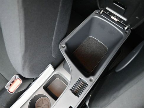 New 2025 Nissan Kicks Play S w/ Interior Electronics Package image 31