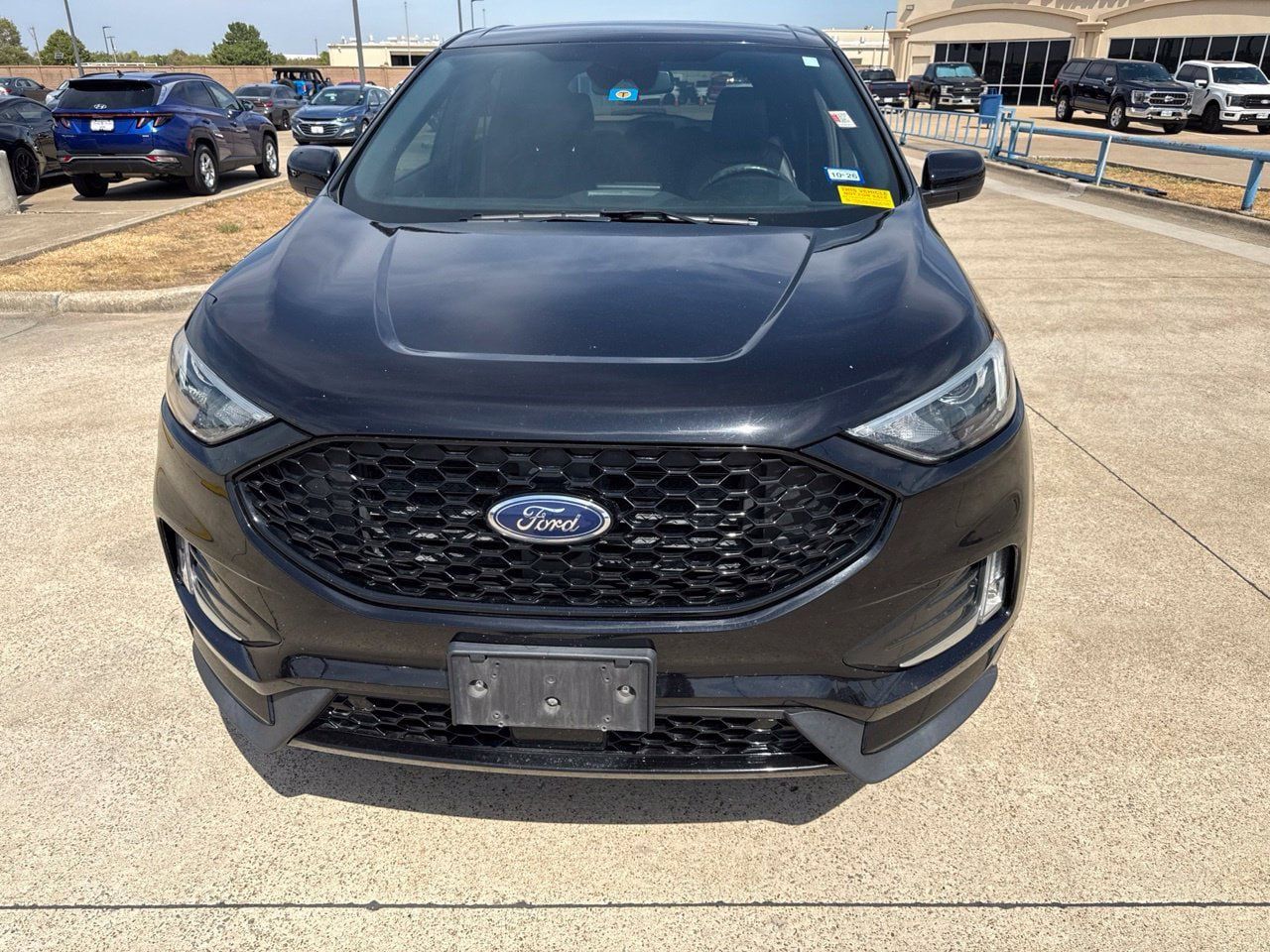 Used 2023 Ford Edge ST-Line AWD/4WD image 2
