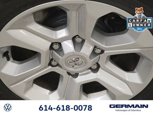 Used 2022 Toyota 4Runner SR5 Premium w/ Moonroof Package image 16