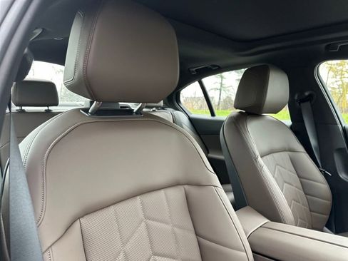 Used 2024 BMW i5 M60 w/ Premium Package image 24