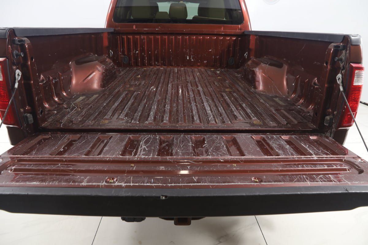 Used 2015 Ford F250 XLT w/ XLT Premium Package AWD/4WD image 35