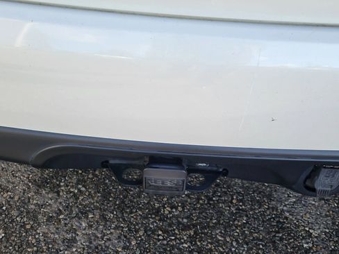 Used 2013 INFINITI JX35 AWD w/ Premium Pkg image 6