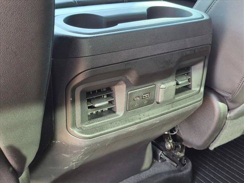 Used 2021 Chevrolet Silverado 1500 LT Trail Boss w/ Convenience Package II AWD/4WD image 14