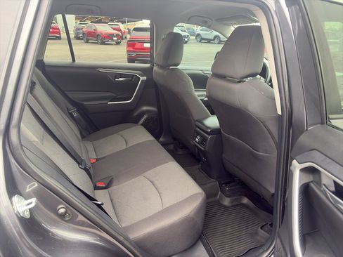 Used 2021 Toyota RAV4 XLE w/ XLE Grade Weather Package image 17