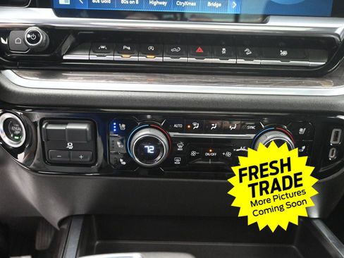 Used 2022 Chevrolet Silverado 1500 LTZ w/ LTZ Premium Package image 34