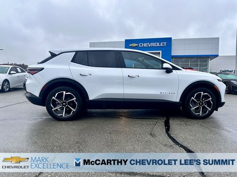 New 2026 Chevrolet Equinox EV LT w/ Comfort Package image 8