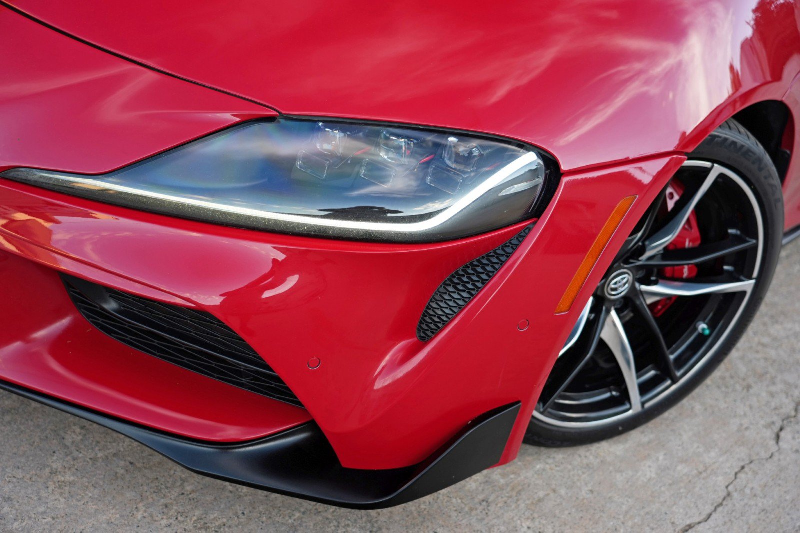 Used 2021 Toyota Supra Premium w/ Driver Assist Package RWD image 56